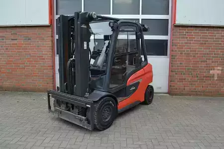 Diesel heftrucks 2020  Linde H35D (Nr. D3168) (4)