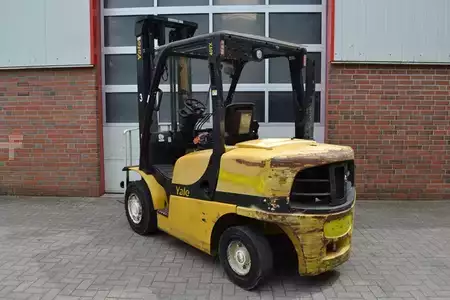 Chariots élévateurs diesel 2014  Yale GDP40VX5 (Nr. D3179) (5)