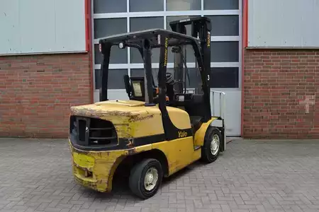 Chariots élévateurs diesel 2014  Yale GDP40VX5 (Nr. D3179) (6)