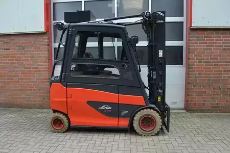 Sähkö - 4 pyör 2018  Linde E30HL600-387 (Nr. E3209) (1)