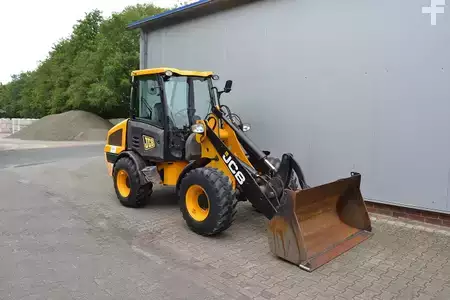 Sonstige 2016  JCB 406 (Nr. D2831) (4)