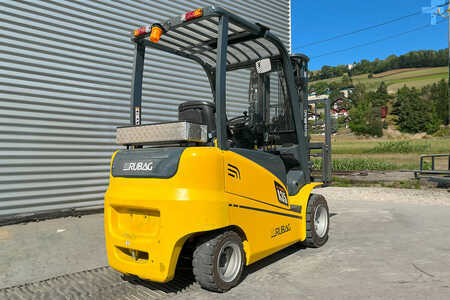 Eléctrica de 4 ruedas 2019 Rubag CPD35-AC4 (2)