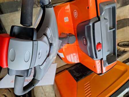 Nízkozdvižný vozík 2023 Toyota LWE 160 (3)