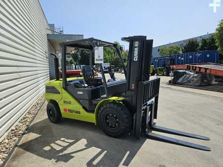 Dieselový VZV 2025  Clark S50D (1)