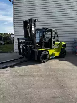Carretilla elevadora diésel 2025  Clark C80D-900 (1)