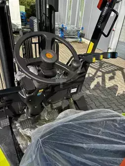 LPG VZV 2024  Clark C20s (2)