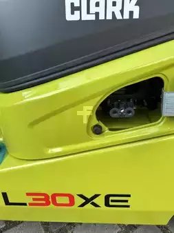 Elektro 4 Rad 2026  Clark L30XE (6)