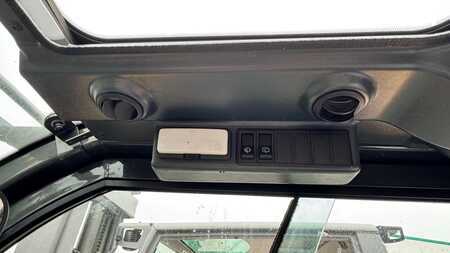 LPG VZV 2009  Nissan J1F4A450LY (8)