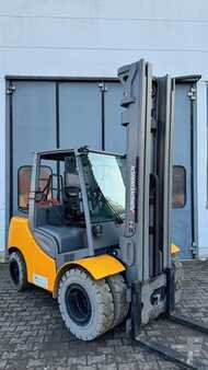 Treibgasstapler 2018 Jungheinrich TFG 550s (2)