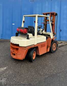 Dieselový VZV 1997  Nissan BF 03 (3)