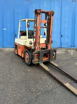 Dieselový VZV 1997  Nissan BF 03 (2)