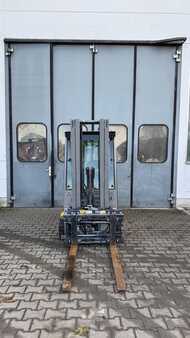 Treibgasstapler 2019 Jungheinrich EFG320x (2)