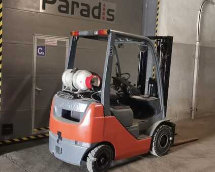 Propane Forklifts 2013  Toyota 02-8FGF18 (1) 
