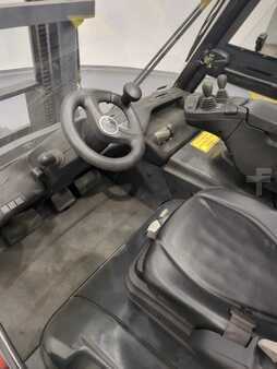 Electric - 4 wheels 2015  Linde E80-1279-01 (3)