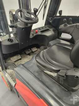 Carrelli elettrici 3 ruote 2017  Linde E16H-386-02 (3)