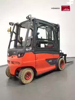 Electric - 4 wheels 2019  Linde E50HL-388-01 (2)