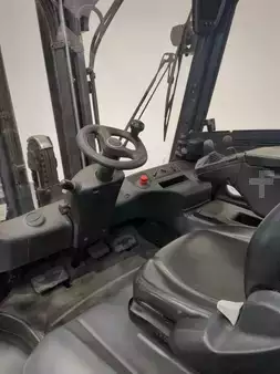 Electric - 4 wheels 2019  Linde E50HL-388-01 (3)