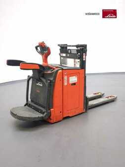 Stapelaars 2021  Linde D10AP-1163-01 (1)