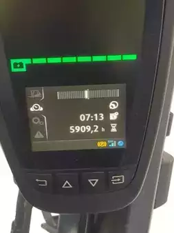 El truck - 4 hjulet 2018  Linde E50HL-388-01 (5)