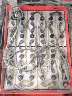 Carrelli elettrici 3 ruote 2019  Linde E18-386-02 (5)