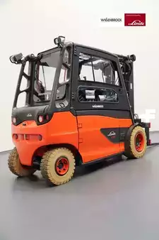 Electric - 4 wheels 2019  Linde E50L-388-01 (2)