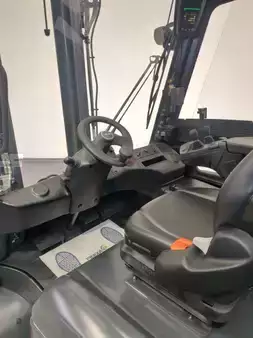 Electric - 4 wheels 2019  Linde E50HL-388-01 (3)