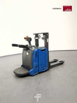 Hochhubwagen 2019  Linde D12AP-133-01 (1)