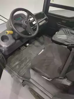 Rebocador 2017  Linde P250-127-05 (3)