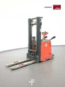 Stoccatori uomo a piedi 2020  Linde L12AP-133-01 (2)