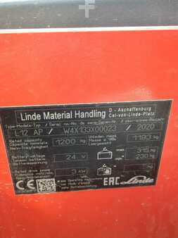 Stackers Stand-on 2020  Linde L12AP-133-01 (6)