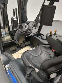 Elektro 4 Rad 2022  Linde E30-1252-01 (3)