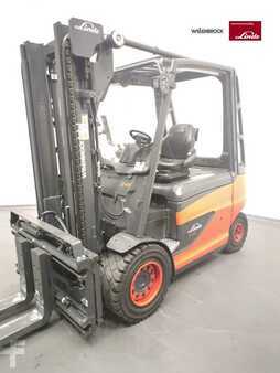 Elektro 4 Rad 2020  Linde E45/550H-388-01 (1)