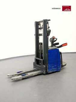 VZV s plošinou pro řidiče 2019  Linde L14AP-1173-01 (2)