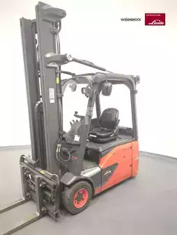 Elektromos 3 kerekű 2019  Linde E16-386-02 (1)