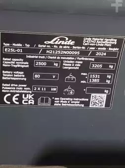 Eléctrico - 4 rodas 2024  Linde E25L-1252-01 (6)