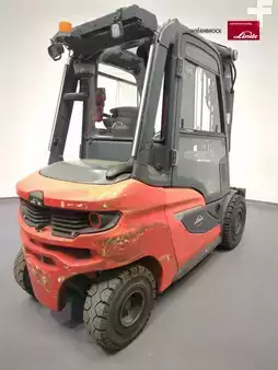 Dízel targoncák 2021  Linde H35D-1202-01 (2)