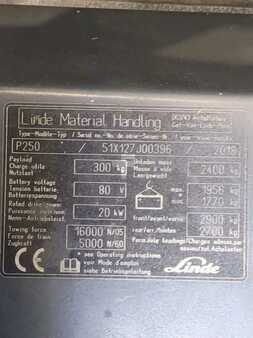 Chariots tracteurs 2018  Linde P250-127-02 (6)