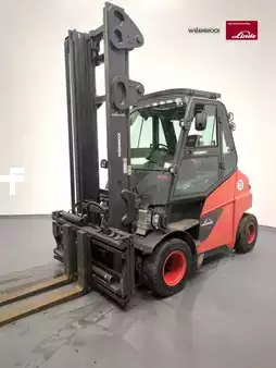 Elektromos 4 kerekű 2019  Linde E70-1279-01 (1)