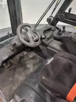 Elektromos 4 kerekű 2019  Linde E70-1279-01 (3)