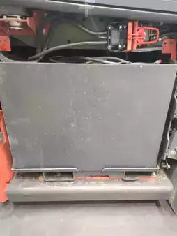 Elektromos 4 kerekű 2019  Linde E70-1279-01 (4)