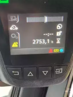 Elektromos 4 kerekű 2019  Linde E70-1279-01 (5)