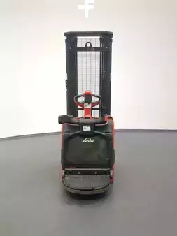 Stacker de condutor em pé 2020  Linde L14AP-1173-01 (3)