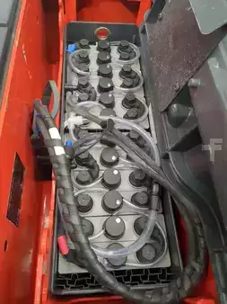 Stacker de condutor em pé 2020  Linde T20AP-131-08 (4)