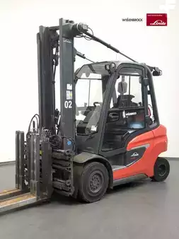 Treibgasstapler 2022  Linde H35T-1202-01 (1)