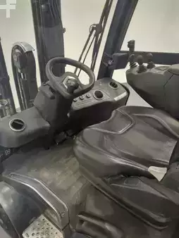 Dieselový VZV 2021  Linde H25D-1202-01 (4)
