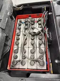 Wózki z platformą operatora 2020  Linde L12SP-133-01 (4)