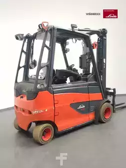 Elektromos 4 kerekű 2020  Linde E35HL-387-01 (2)