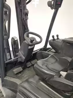 Elektro čtyřkolový VZV 2023  Linde E30/600H-1252-01 (3)