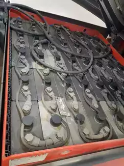 Electric - 4 wheels 2016  Linde E35HL-387-01 (4)