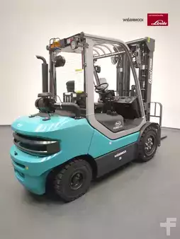 Chariots élévateurs diesel 2026  Baoli KBD35G1 (2)